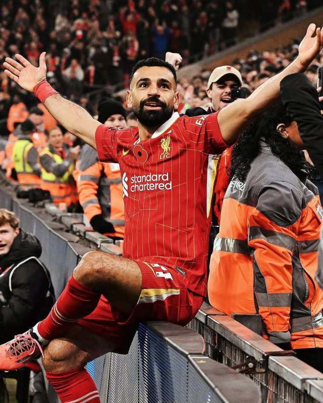 爱游戏-梅西被马克莱莱冻结